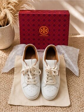 Tory Burch Ladybug Court Leather Sneakers | Cream & White | Size 9.5